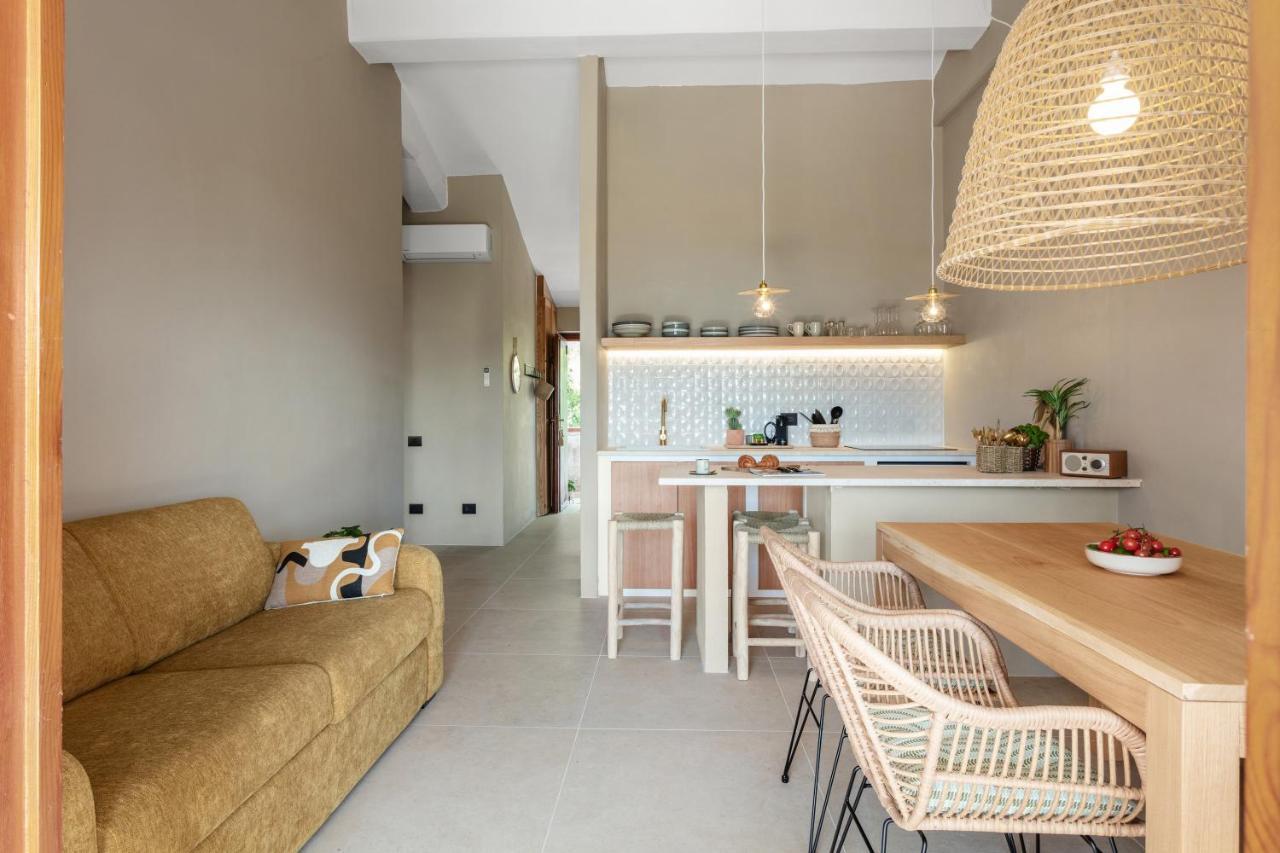 Porto Istana Baia Dorata Beach Apartment מראה חיצוני תמונה