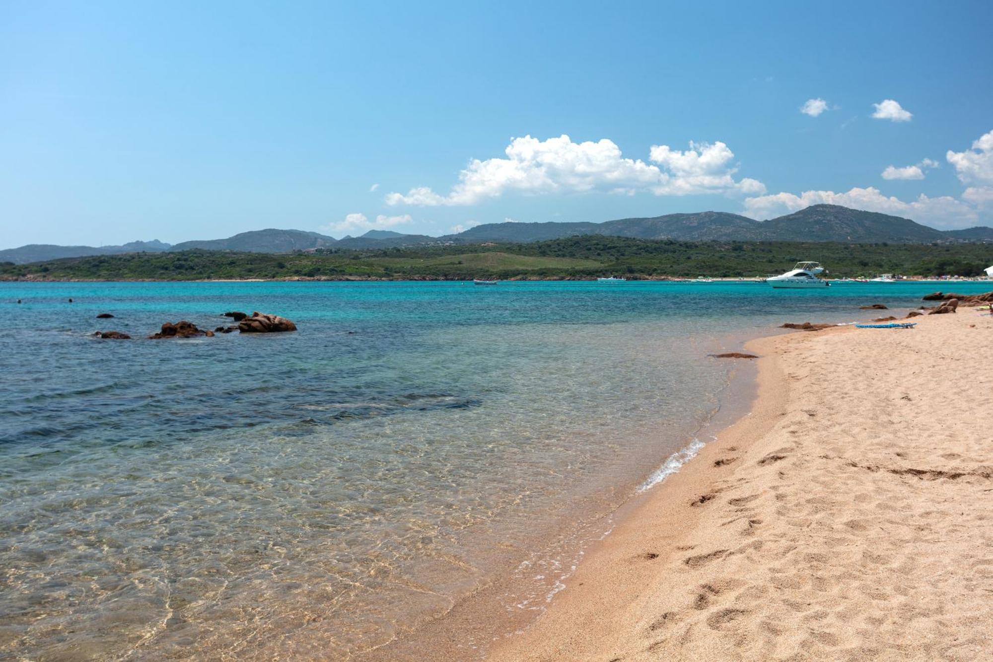 Porto Istana Baia Dorata Beach Apartment מראה חיצוני תמונה